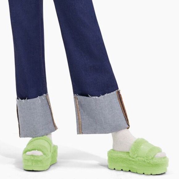 UGG Fluffita Clear Lime Green Sheepskin Fluffy Sandals - Picture 1 of 12